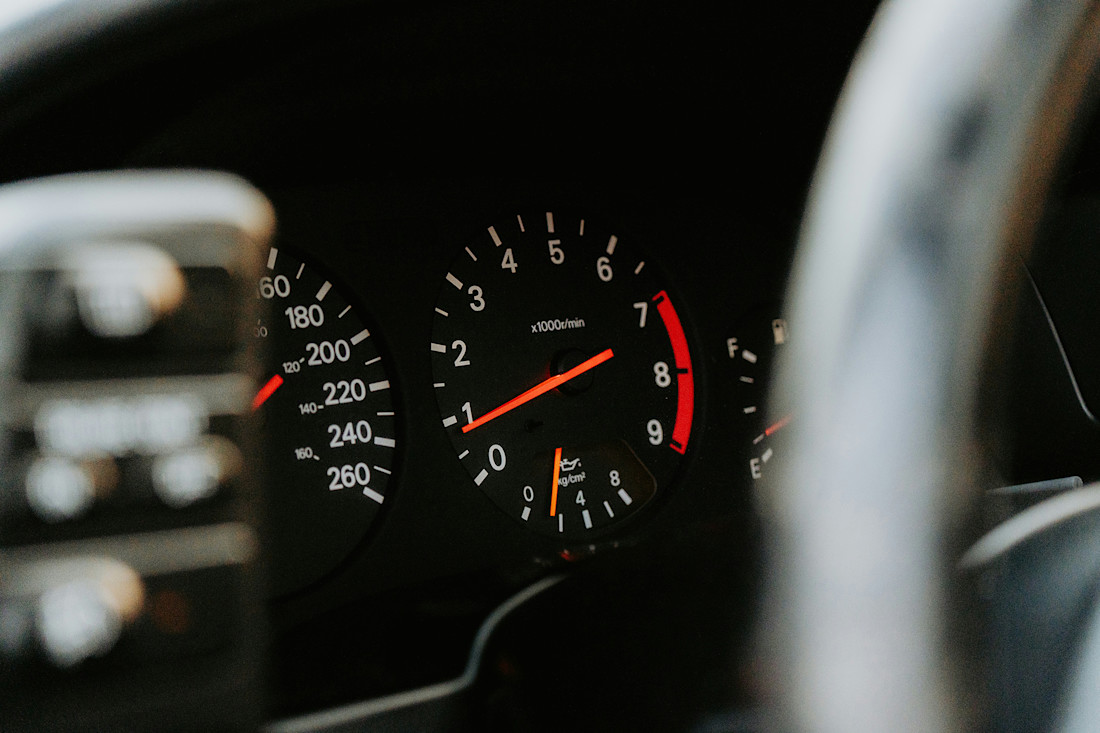2 - Accélération en douceur -luke-miller-YICL50ucVio-unsplash.jpg
