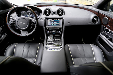 Editorial 2015 jaguar xj lwb awd portfolio ts 20