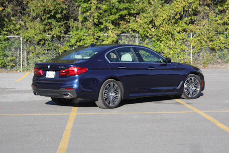 Editorial 2018 bmw 530e chase 0005