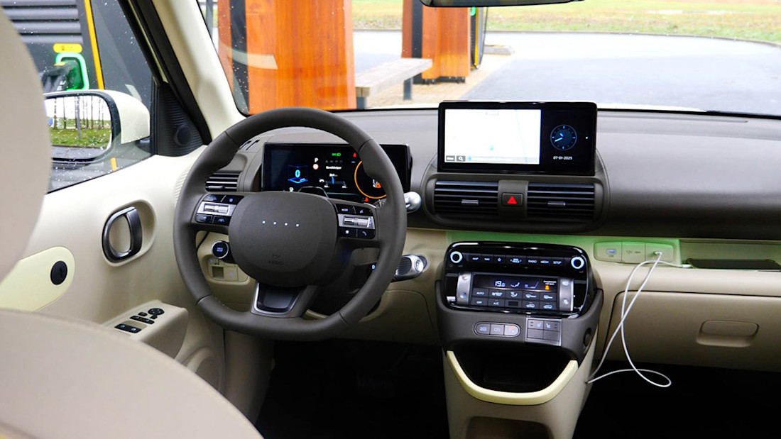 CR 13 Hyundai Inster 1