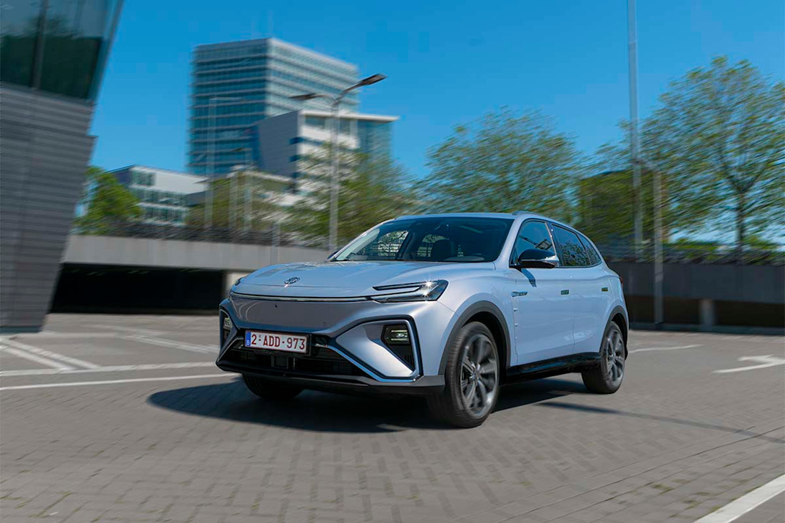 MG Marvel R : 3 moteurs électriques et 400 km d'autonomie (2021)