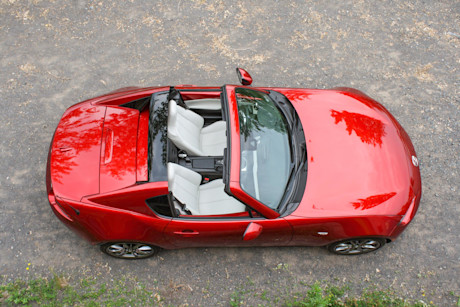 Mazda MX-5 RF GT 2021 : essai routier Body Image