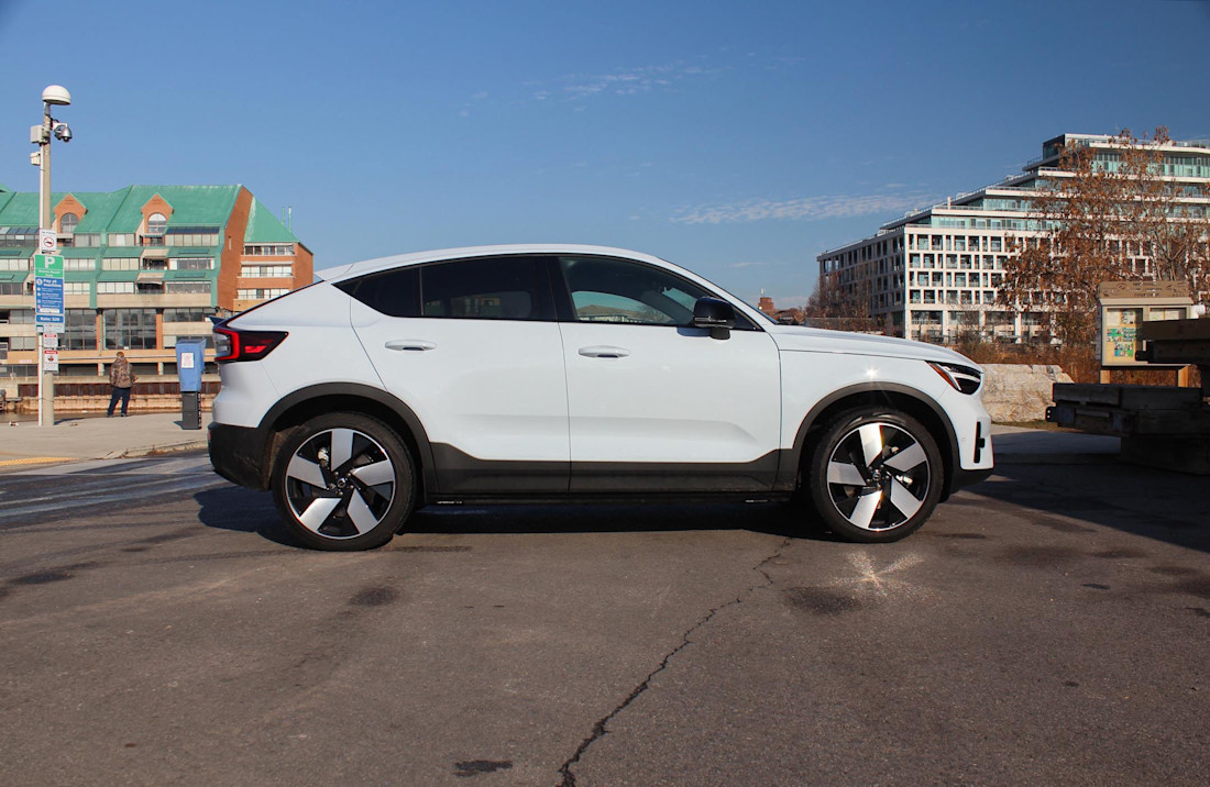 Editorial 2024 volvo c40 recharge ultimate single motor td 240119 04 pb
