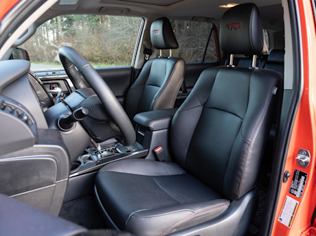 Editorial 2024 toyota 4runner trd off road td 240412 20 jw