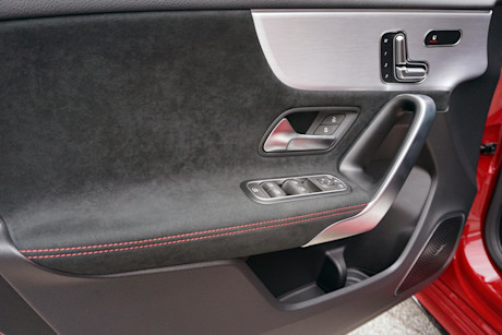 Editorial 2020 mercedes amg a 35 31 di