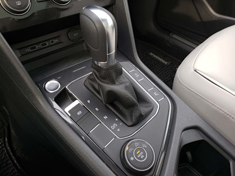 Editorial 2019 volkswagen tiguan r line 27 sw