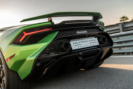 Editorial 2023 lamborghini huracan tecnica 15 sha