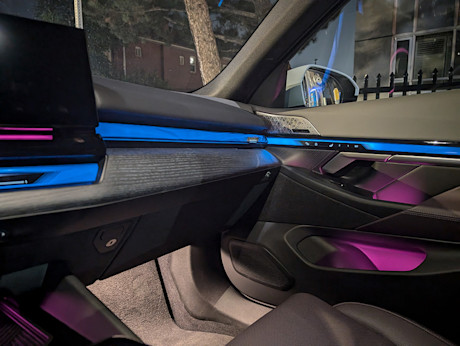Editorial 2025 bmw i5 xdrive40 td sb 240813 39