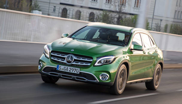 Mercedes-Benz GLA 200