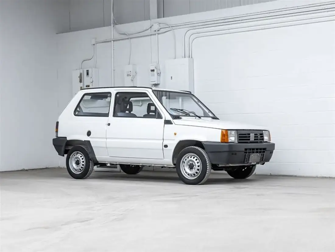 Trouvaille(s) de la semaine : Neuf superbes italiennes en l'honneur des Jeux olympiques de Milan-Cortina Body Image