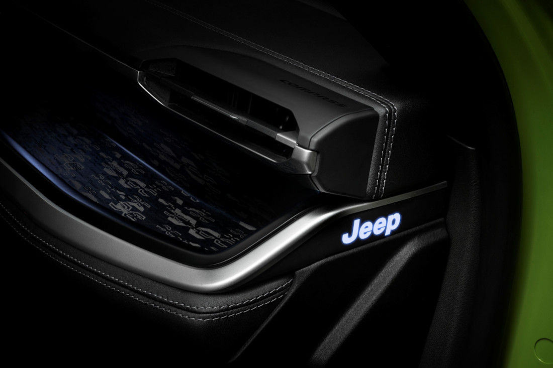 jeep-compass-2025 (2).jpg