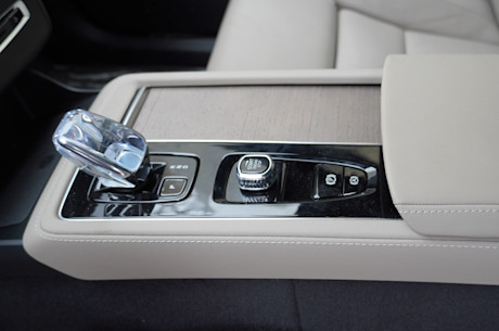 Volvo XC90 T8 2026 : essai routier Image