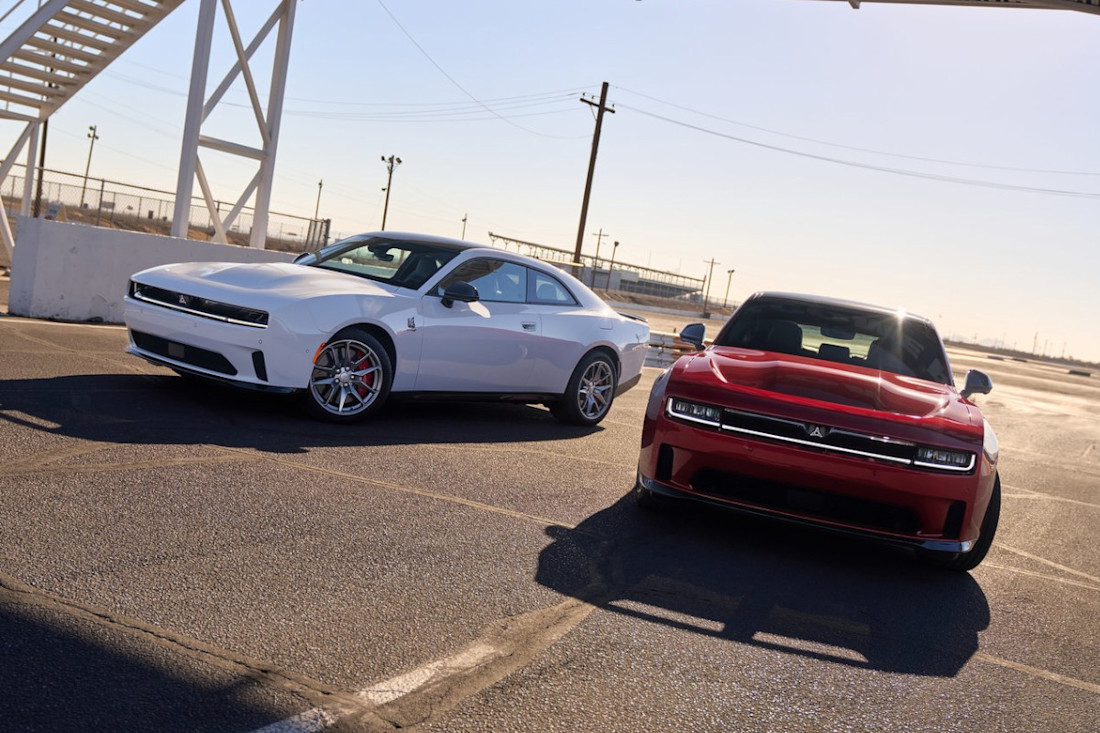 Dodge-Charger_Daytona-2024 (1).jpg