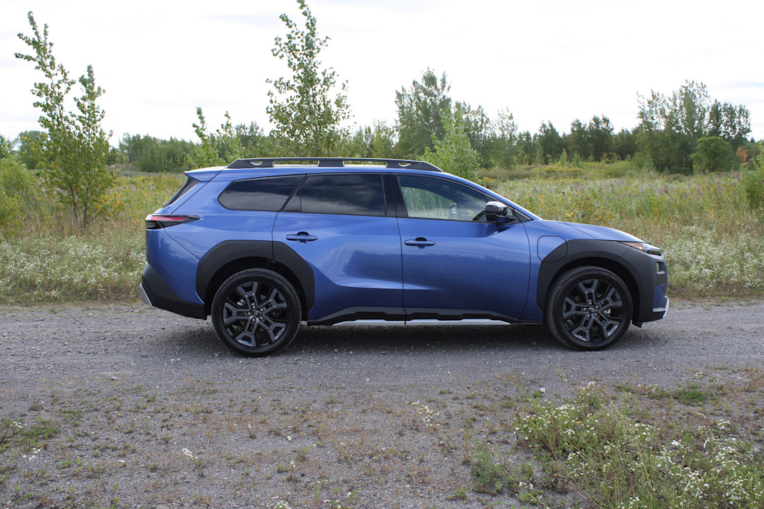 2027 Subaru Trailseeker - TD - DB - 261006 - 9.jpg