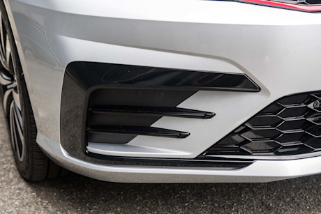 Editorial 2018 volkswagen passat gt 07 bm