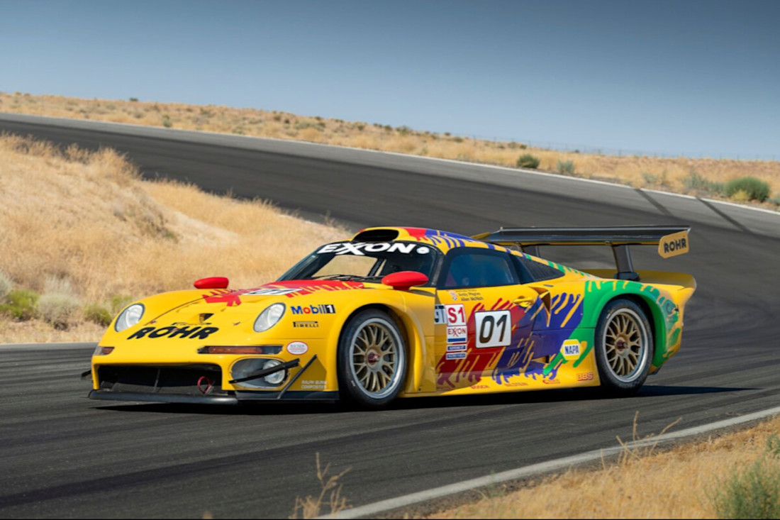 1997 911 GT1.jpg