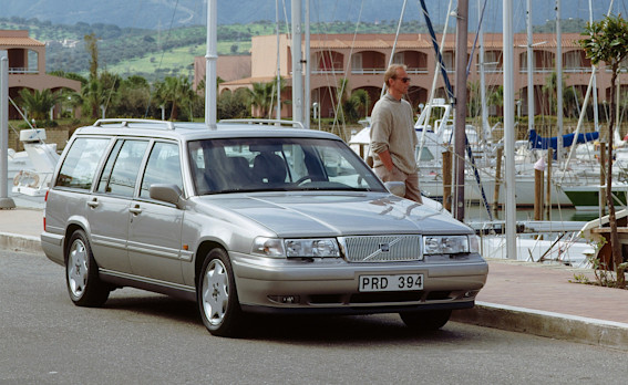 Volvo 945