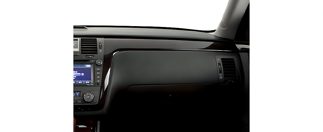 Cadillac DTS 2011 17