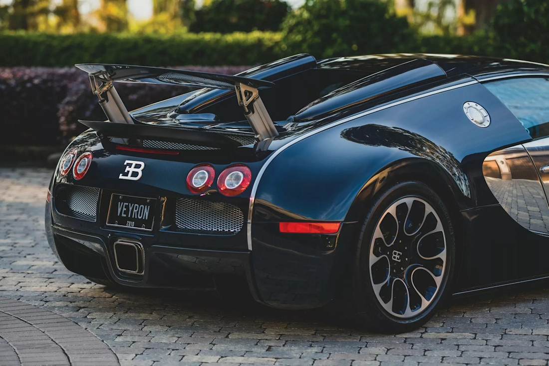 Bugatti-Veyron-Grand-Sport-Sang-Bleu (7).jpg