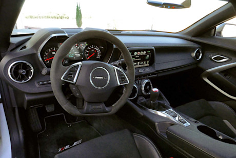 Editorial 2017 chevrolet camaro 1le 18 bh