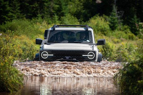 Editorial 2022 ford bronco everglades 01 ford