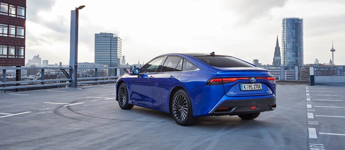 toyota-mirai-l-04-1100