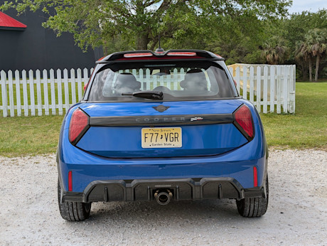 Editorial 2025 mini cooper jcw 3door fd sbe 250410 7