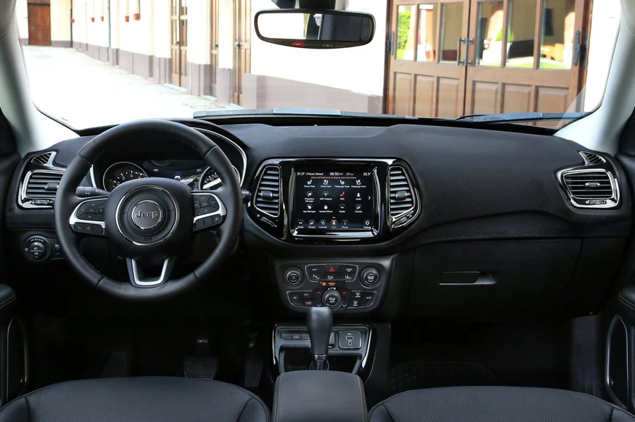 Jeep-Compass-2020-1280-0f