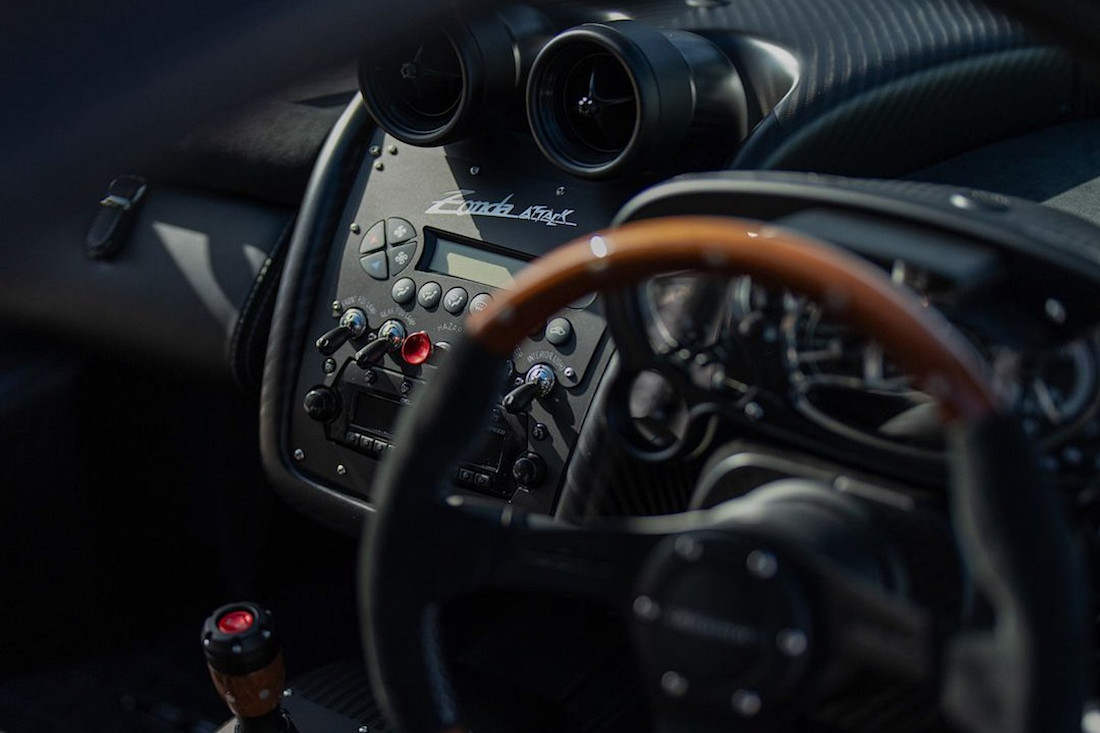 Pagani-Zonda-Attack (2).jpg