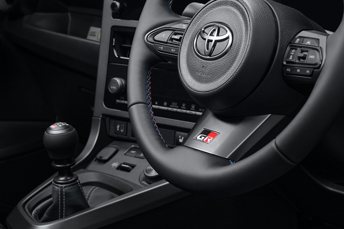 Toyota-GR-Yaris-ogier-Edition (12).jpg