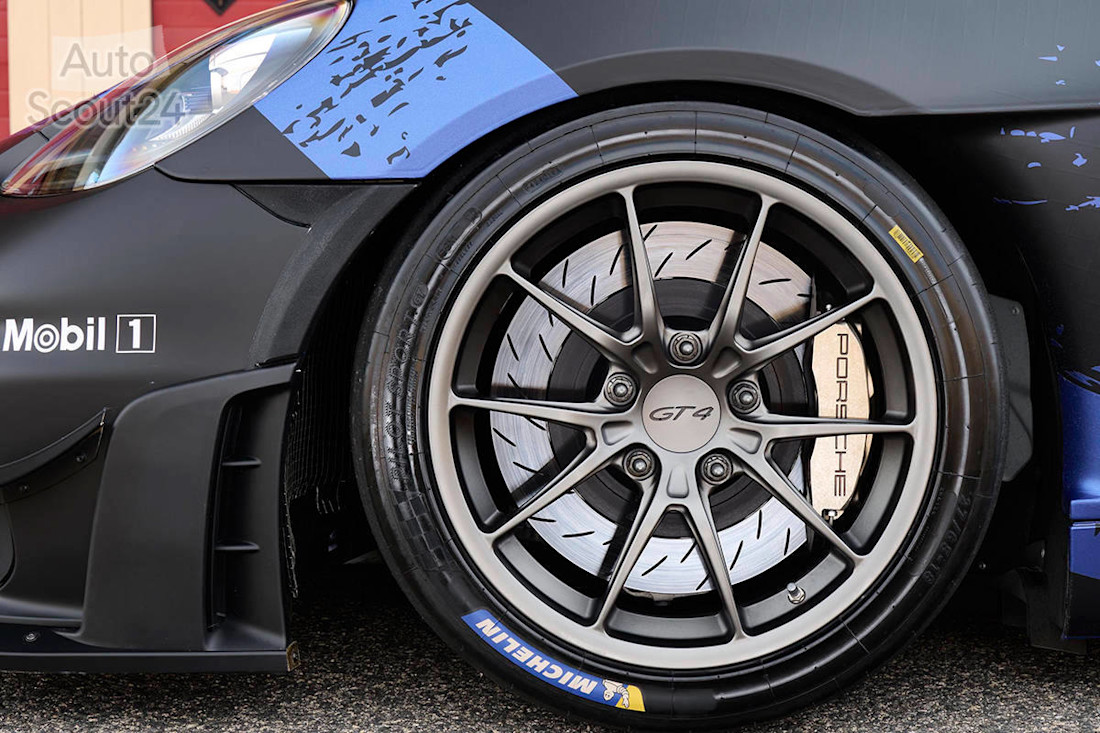 Nuevo Porsche 718 Cayman GT4 RS Clubsport (14).jpg