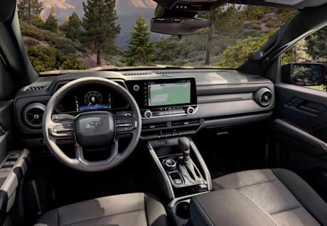 Editorial my23 colorado tb interior
