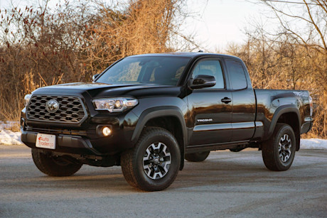 Editorial 2023 toyota tacoma access cab 6m trd off road 02 di