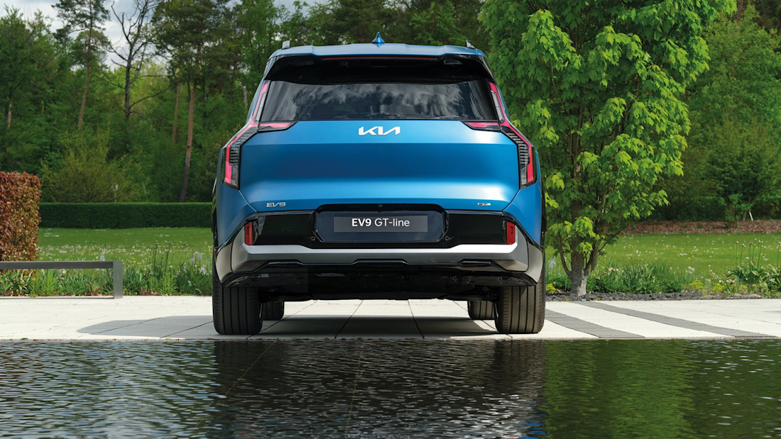 kia-ev9-gtline-2023-3.jpg