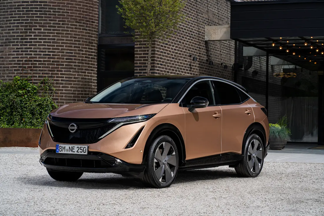 Nissan Ariya (2023) static, front view Nissan Ariya (2023) static, front view