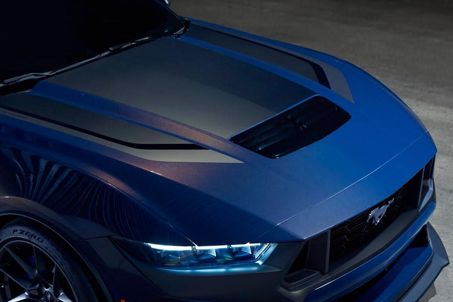 Ford-Mustang-Dark-Horse-nuevo (2).jpg