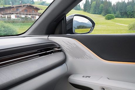 Xpeng-g6-performance-2026-tuerverkleidung