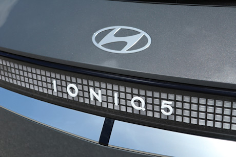 2025 Hyundai Ioniq 5 Review Image