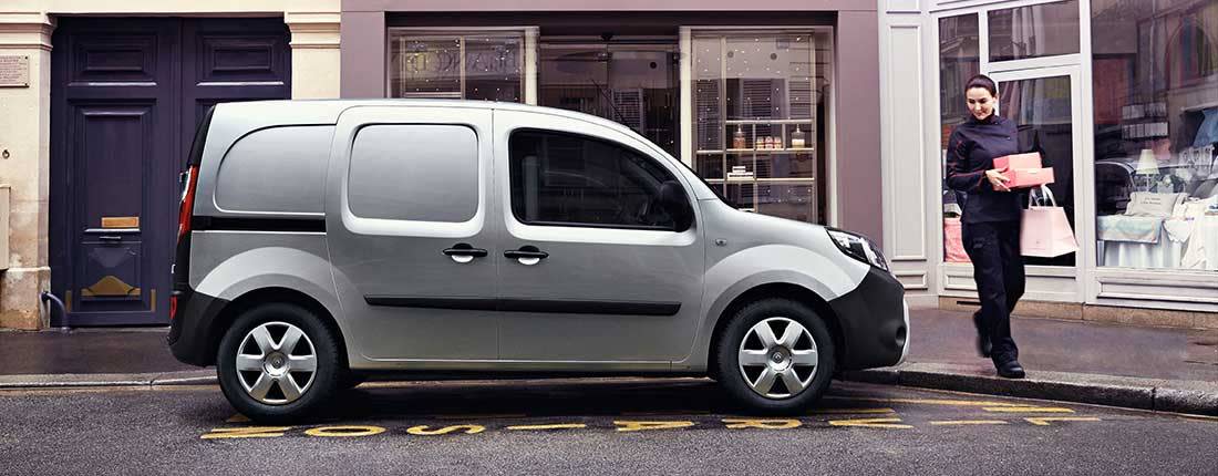 5wb3zAhJQZZyhjMwYRJtOd-b01a23c0a57973eb34d018cf265ff4f2-renault-rapid-l-03-1100