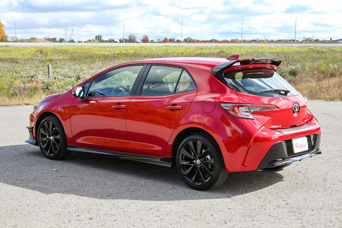 Editorial 2021 toyota corolla hatchback cvt special edition 06 jm