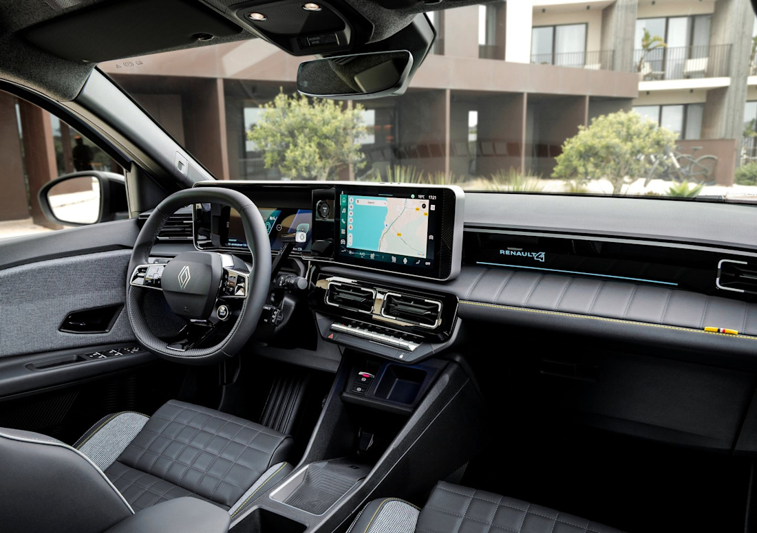 Renault-4 E-Tech interni