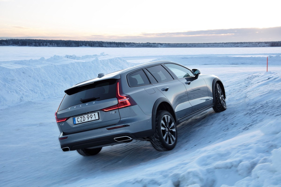Volvo V60 Cross Country AS24 3