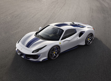 Editorial 180942 car 488 pista spider