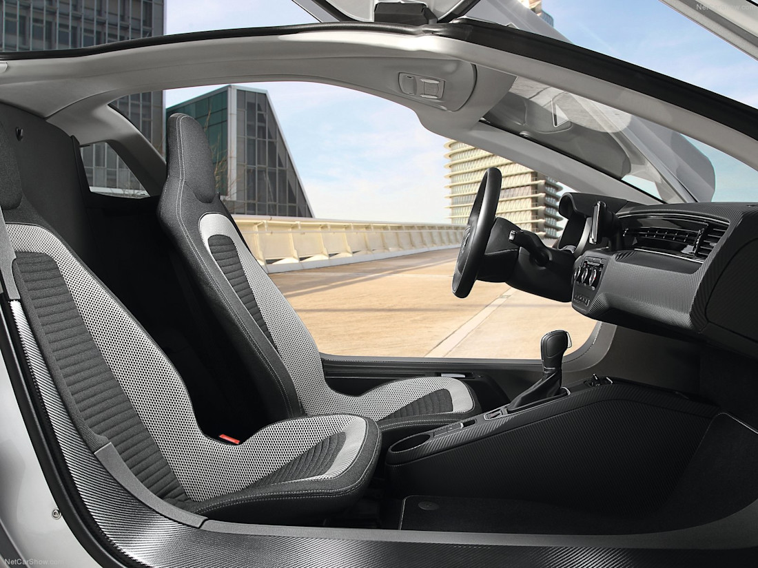 Volkswagen-XL1-2014-1600-23