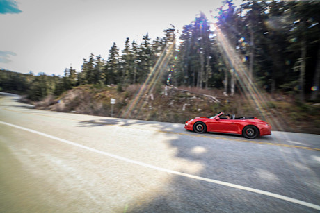 Editorial 2015 porsche 911 carrera4 cabriolet gts bm 09