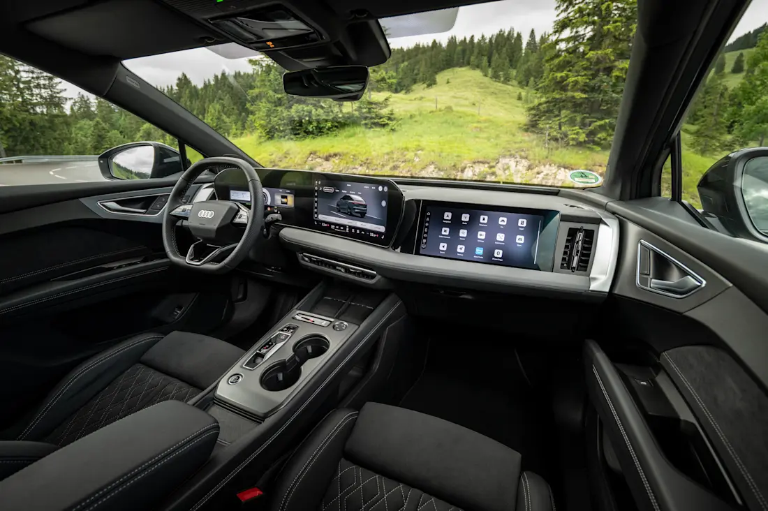 Audi Q4 068