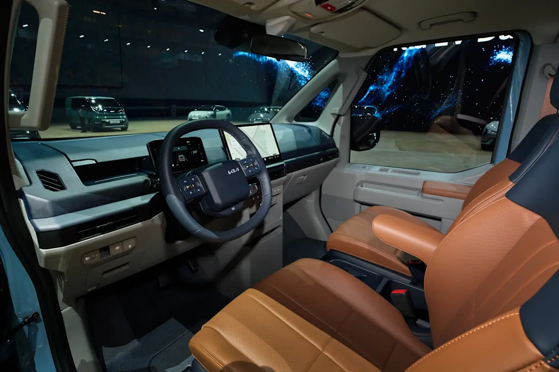 Kia PV5 Passenger 03