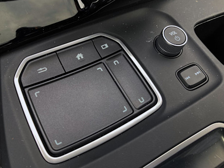 Acura MDX Elite 2023 : essai routier Body Image