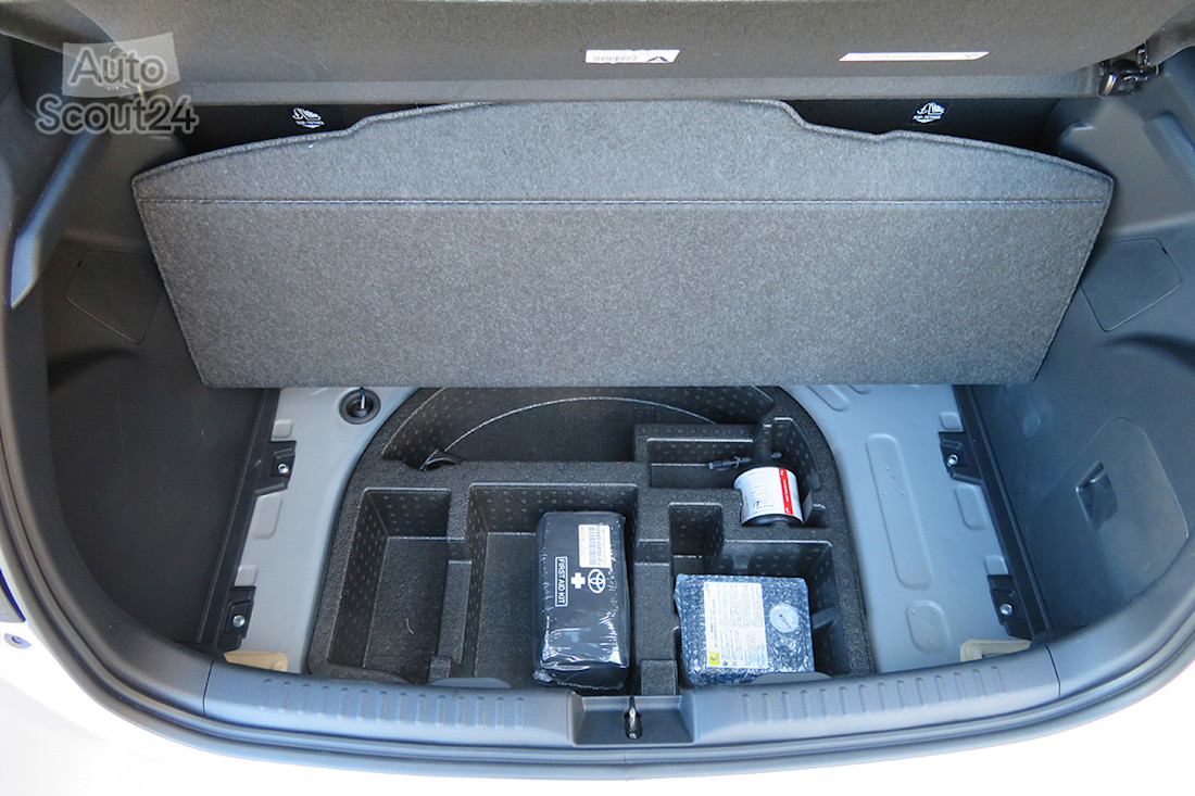 30_toyota yaris gr.JPG