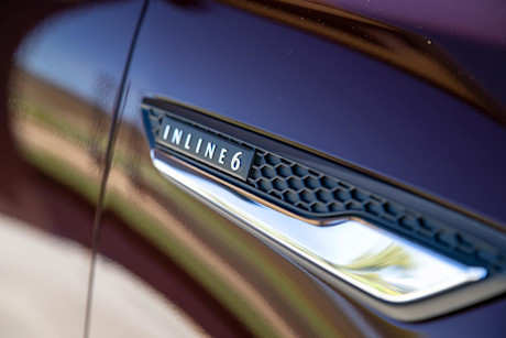 Editorial 2024 mazda cx 90 09 jw